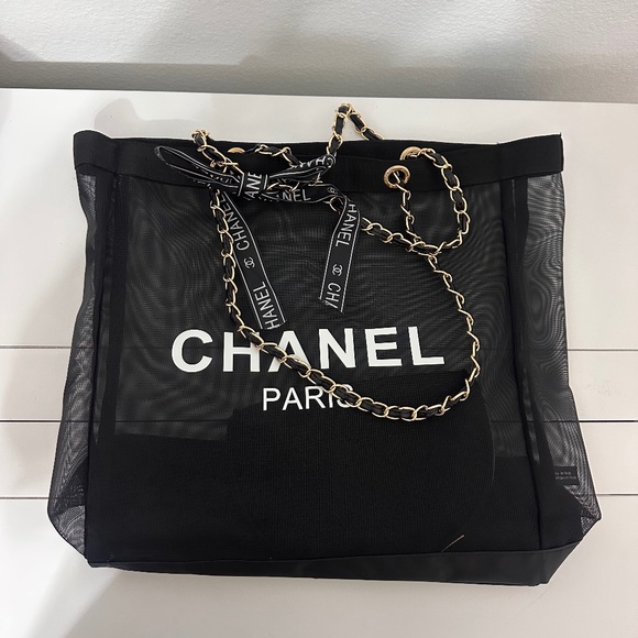 CHANEL Mesh Shopping Tote / Beach Bag / Shoulder Bag and Cosmetic Makeup Bag - Picture 1 of 5